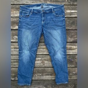Womens size 16 GAP Jeans Medium Wash STRETCH Skinny Jeans Boyfriend